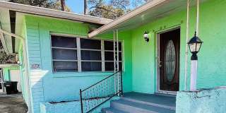 3 Bed/2 Bath with one car garage home located in Jake Gaither Neighborhood! Gallery 5