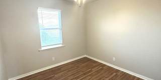 Available Mid April!! NW CAPE CORAL 3 BEDROOM 2 BATHROOM 2 CAR GARGAGE Gallery 9