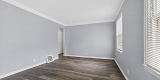 $1150 2 bedroom ranch Gallery 3