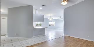 10870 SW Dardanelle Drive Gallery 11