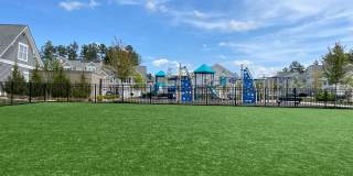 Wren | 3 Bed 2.5 Bath | Garage | 1729 sf | $2831 - $3114 | 8, 9, 10, 12, 14, and 15 month lease terms Gallery 63