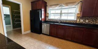 2532 Southwest Oxmoor Boulevard Gallery 18