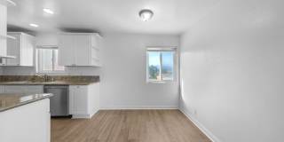 643 Pacific St Gallery 48