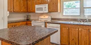 714 Baldwin Avenue Southwest Gallery 2