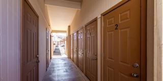 4848 N Woodmere Fairway Gallery 26