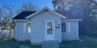 906 Johnson Street Gallery 1