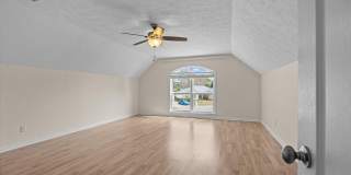 203 Jase Lane Gallery 27