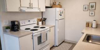 14074 Southwest Downing Street Gallery 6