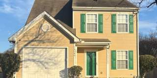 Comfort, Convenience & Space — 3BR Home with Patio and Natural Light Gallery 3