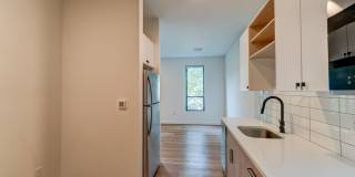 104 Howe Gallery 24