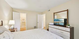 Sarasota South Gallery 11