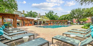 Indigo Pointe Apartments Gallery 14