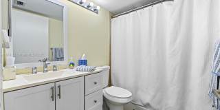 812 Sky Pine Way Gallery 14