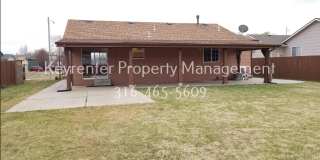 Spacious 4 Bedroom 2 Bathroom House Gallery 21
