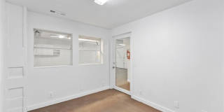 5748 N Graham Road Gallery 28