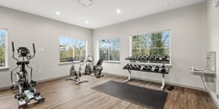 Highland Hills Gallery 17