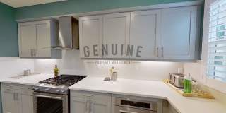 Coming Soon: Beautifully Furnished 3Bd 3.5Ba Condo in Costa Mesa Gallery 13