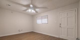 1217 Mary St W, #1102 Gallery 4