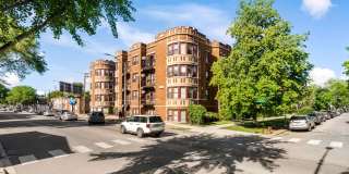 5952-58 W Superior Gallery 19