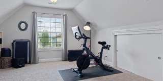 Desirable Oregon City / Luxury Home, High End Amenities, Central Air, Central Vac, Tank-less Hot Water & More! Gallery 19