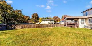408 WILLOW HILL Gallery 27