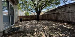 NEW PAINT (MAY 2026)  |  NO CARPET  |  EXCELLENT LOCATION NEAR 151, 1604 & 410 Gallery 51