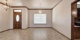 7201 NW 150th Street Gallery 8