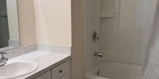 136 Whispering Brook Dr Gallery 8