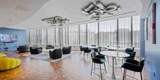 Radian Gallery 15