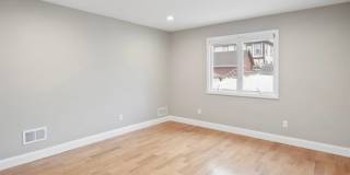 114 Grove Avenue Gallery 7