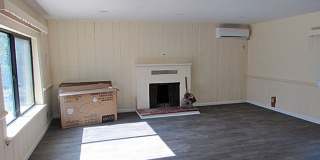 2BR w/ In-Unit Laundry, Fireplance & A/C in Yucaipa Gallery 5