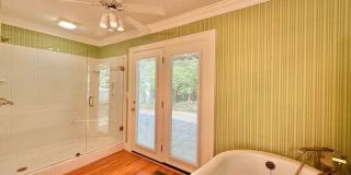 1610 Ridge Road Gallery 18