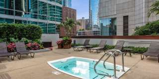 505 N McClurg Court Gallery 34