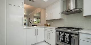 689 N Majorca Circle Gallery 12