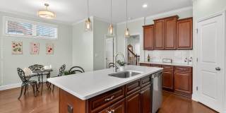 7205 Lowery Oak Drive Gallery 13