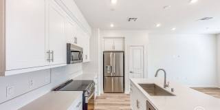 7006 Solara Way Gallery 1
