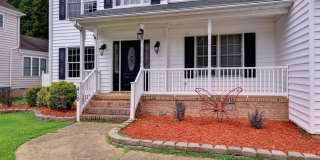 Spacious Home with 1st Floor Master! Spacious Home with 1st Floor Master! Gallery 4