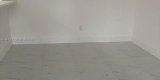 18840 NW 57th Ave Gallery 16