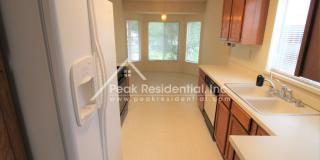 Nice 3bd/2ba House with 2 Car Garage near Bell & Rio Linda Blvd Gallery 11