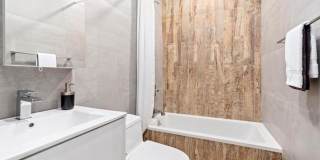 894 New York Avenue Gallery 6