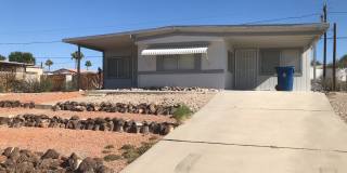 WINTER VACATION RENTAL - 4 Bedroom/1.5 Bath Gallery 1