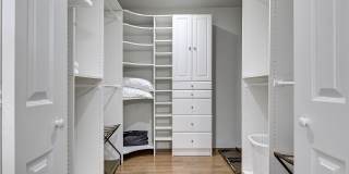 1027 W 19TH Street Gallery 58