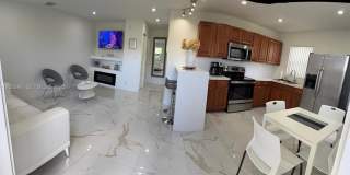 209 NW 7th CT Gallery 9
