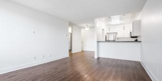 801 2nd Street Gallery 20