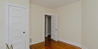 54-56 Clantoy Street Gallery 11