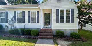 2 Bedroom END UNIT Townhome in Columbia County Gallery 1