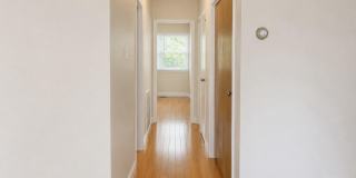 8828 COTTAGE Street Gallery 4