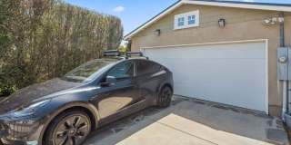 1749 Hill St Gallery 29