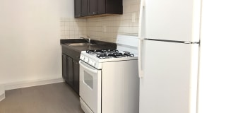 5120 S. Hyde Park Boulevard Gallery 15