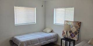 Recently updated 4 bedroom 4 bathroom house in the UNM  North Campus area! Gallery 8